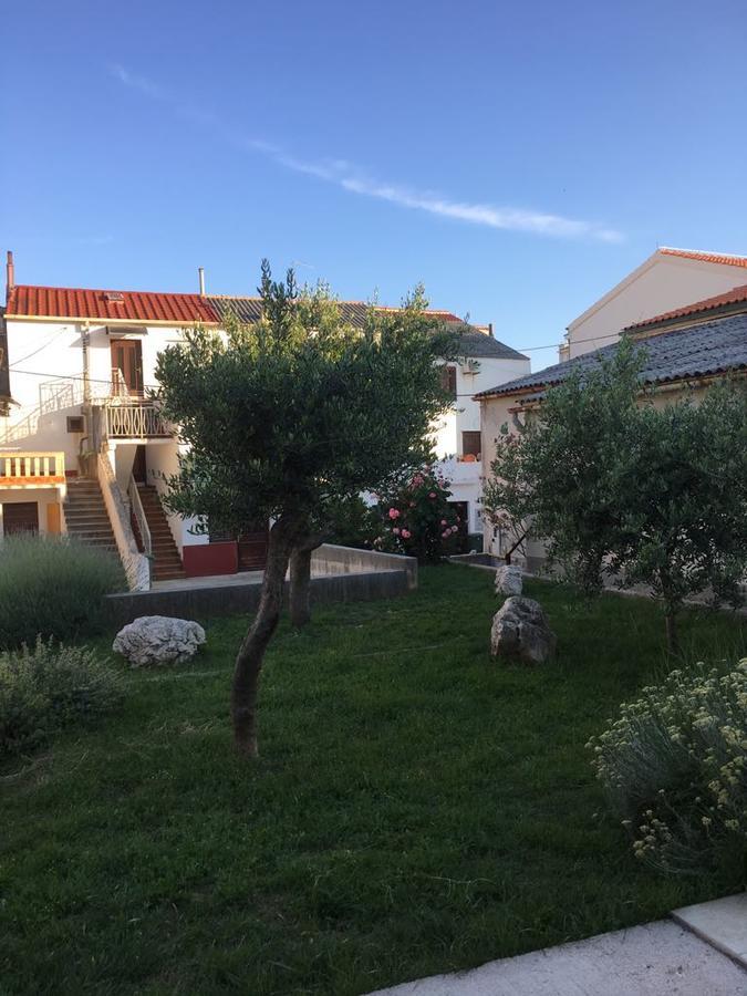 Hotel Sobe Zeneral Novalja Exteriér fotografie